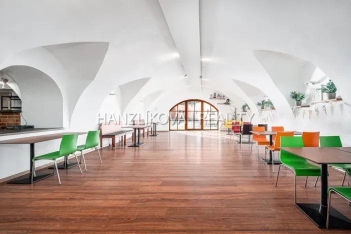 Prodej ubytování, Chlum u Třeboně, Hejtmanská hráz, 1253 m2