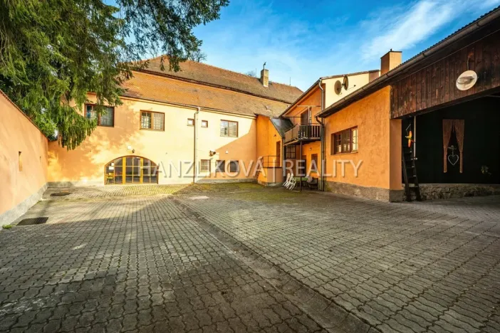 Prodej vícegeneračního domu, Chlum u Třeboně, Hejtmanská hráz, 1253 m2