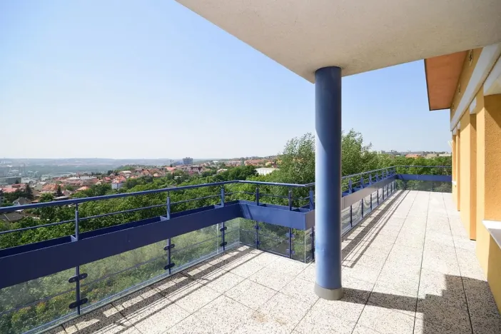 Pronájem bytu 5+kk, Praha - Libeň, Nad Okrouhlíkem, 186 m2