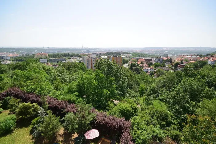 Pronájem bytu 5+kk, Praha - Libeň, Nad Okrouhlíkem, 186 m2