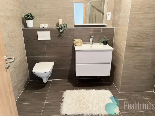 Pronájem bytu 2+kk, České Budějovice, České Vrbné, 56 m2