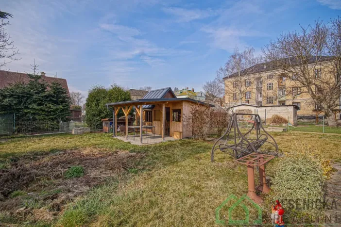 Prodej pozemku pro bydlení, Vidnava, Sadová, 599 m2