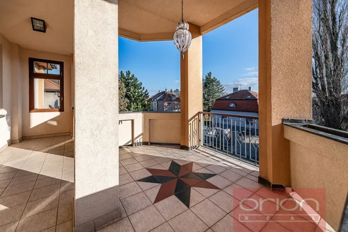 Pronájem bytu 4+1, Praha - Dejvice, Na viničních horách, 152 m2
