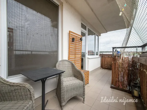 Pronájem bytu 3+kk, Praha - Vysočany, Pod Harfou, 71 m2