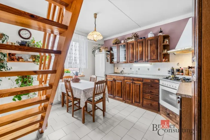 Prodej bytu 3+1, Plzeň - Lobzy, Částkova, 85 m2