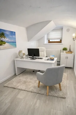 Pronájem obchodního prostoru, České Budějovice, Dvořákova, 80 m2