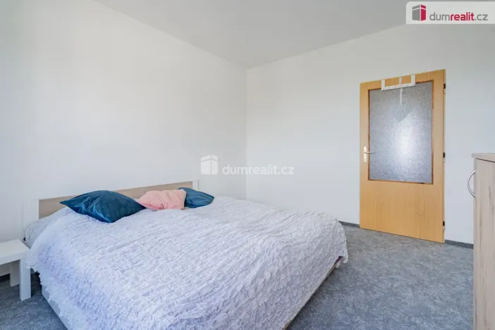 Pronájem bytu 3+1, Český Krumlov - Plešivec, Sídliště Plešivec, 78 m2