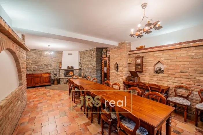 Prodej - jiné, Čejkovice, 468 m2