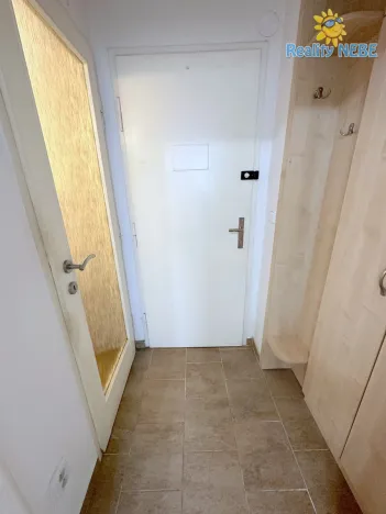 Pronájem bytu 1+kk, Praha - Žižkov, Baranova, 20 m2