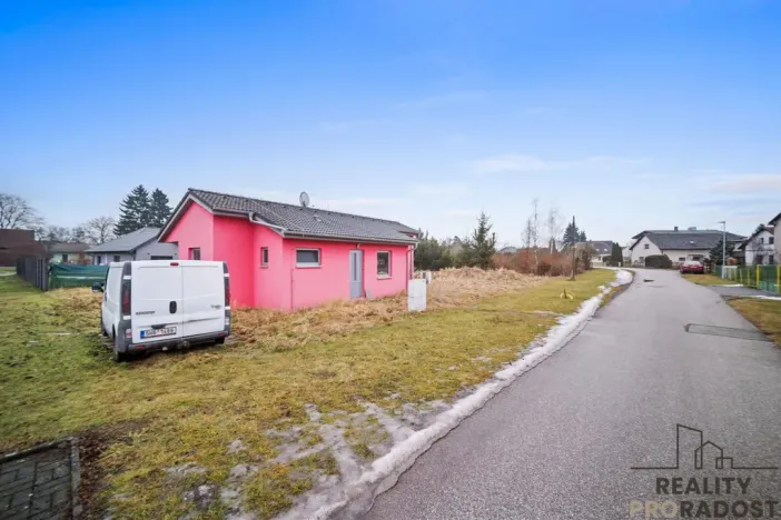 Prodej pozemku pro bydlení, Rožnov, 711 m2