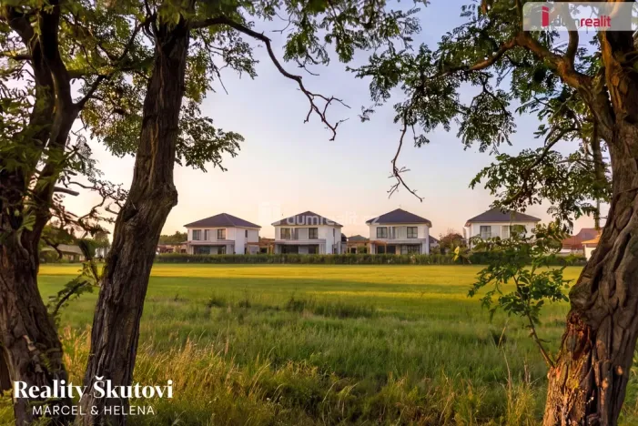 Prodej pozemku pro bydlení, Bezděkov, 6668 m2