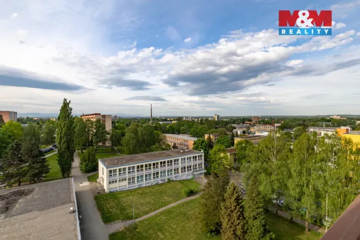 Prodej bytu 2+1, Karviná - Hranice, Čsl. armády, 53 m2