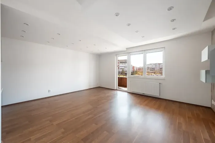 Pronájem bytu 2+kk, Praha - Háje, Stříbrského, 60 m2