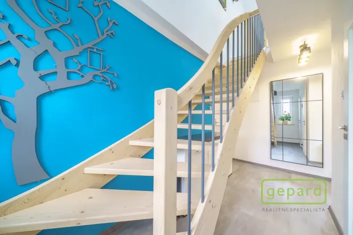 Prodej bytu 3+1, Karlovy Vary, Šumavská, 99 m2