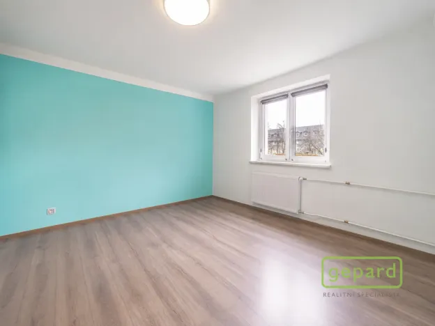 Prodej bytu 3+1, Karlovy Vary, Šumavská, 99 m2