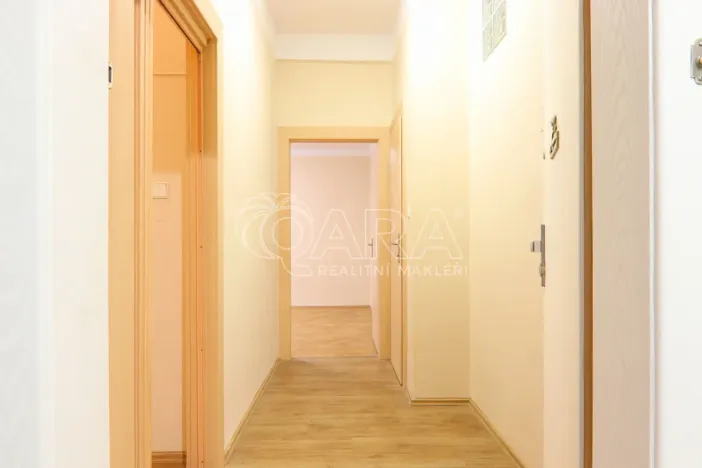 Pronájem bytu 2+kk, Praha - Dejvice, Koulova, 40 m2