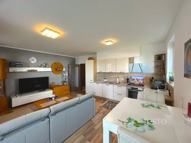 Pronájem bytu 2+kk, Praha - Háje, Loosova, 55 m2