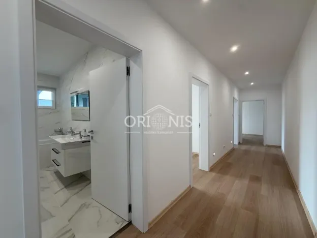 Pronájem domu na klíč, Chomutov, Březový vrch, 110 m2