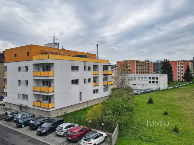 Pronájem garážového stání, Frýdek-Místek, Malý Koloredov, 16 m2