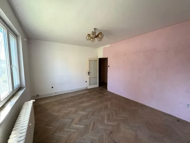 Prodej bytu 2+1, Nová Role, Tovární, 60 m2