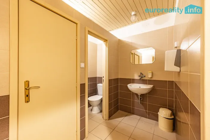 Pronájem restaurace, Mariánské Lázně, Hlavní třída, 120 m2