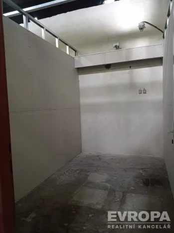 Pronájem skladu, Liberec, Hanychovská, 20 m2