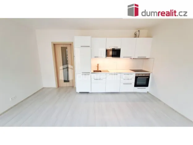 Pronájem bytu 1+kk, Praha - Veleslavín, Adamova, 31 m2