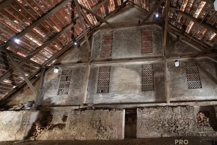 Prodej výrobních prostor, Chudenice, Mírové nám., 1906 m2