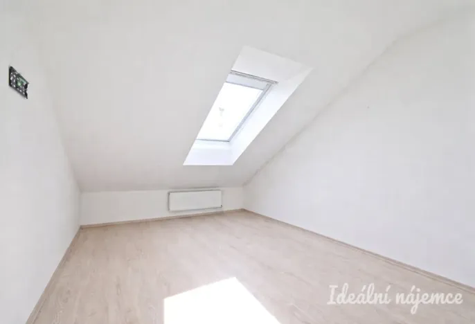 Pronájem bytu 2+1, Brno, Ponětovická, 62 m2