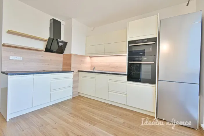 Pronájem bytu 1+1, Brno - Řečkovice, Horácké náměstí, 44 m2