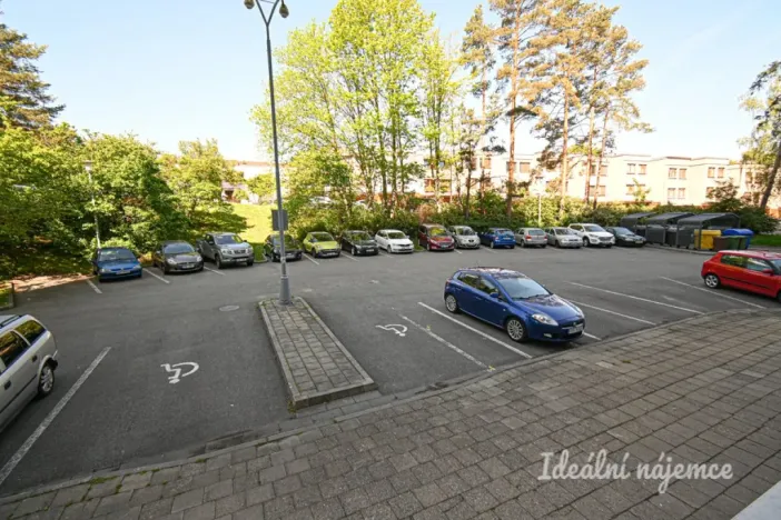 Pronájem bytu 1+1, Brno - Řečkovice, Horácké náměstí, 44 m2