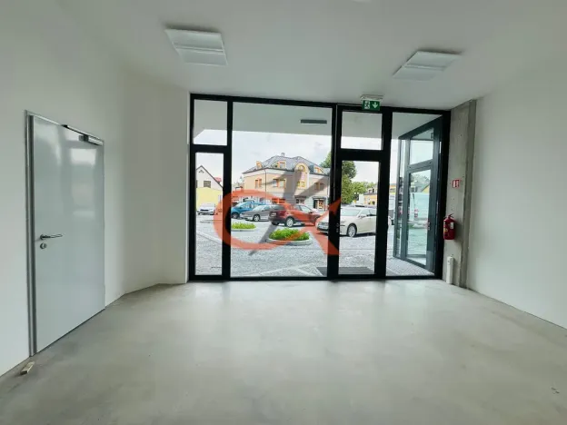 Pronájem obchodního prostoru, Rožnov pod Radhoštěm, Nerudova, 52 m2