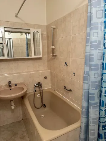 Prodej bytu 1+1, Děčín, Oblouková, 36 m2