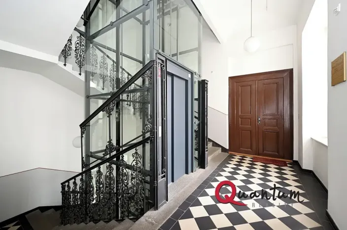 Pronájem bytu 4+1, Praha - Holešovice, Dukelských hrdinů, 146 m2