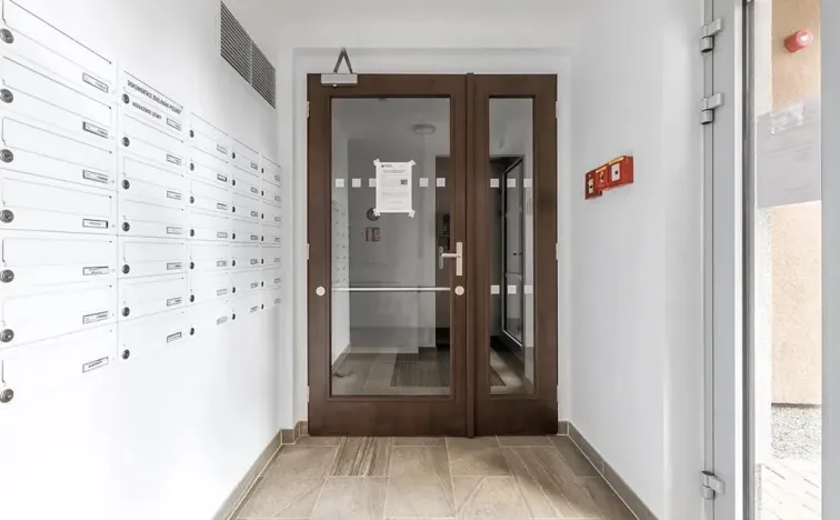 Pronájem bytu 1+kk, Praha - Horní Měcholupy, Mantovská, 32 m2