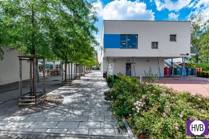 Pronájem bytu 4+kk, Praha, K Beranovu, 227 m2