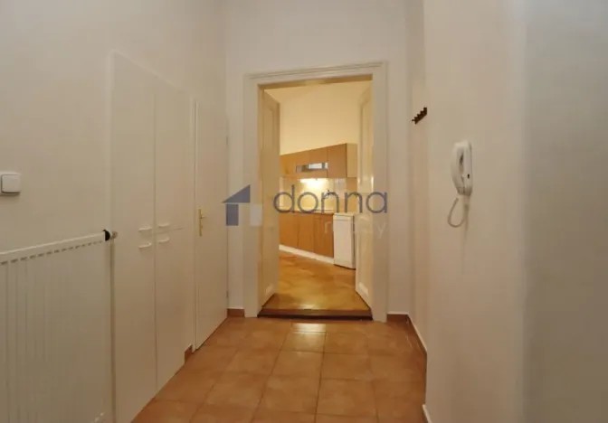 Pronájem bytu 3+kk, Praha, Rumunská, 68 m2