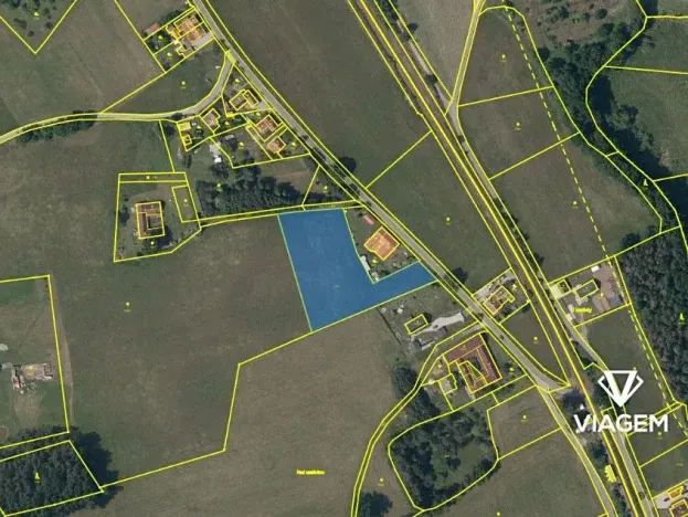 Prodej podílu pole, Dvory nad Lužnicí, 296 m2