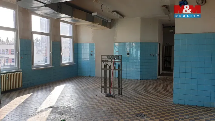 Pronájem obchodního prostoru, Český Těšín, Kysucká, 140 m2