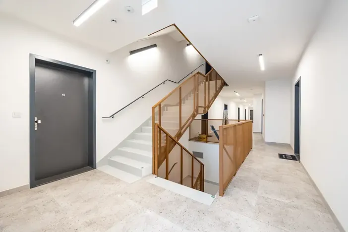 Pronájem bytu 1+kk, Praha, Milánská, 35 m2