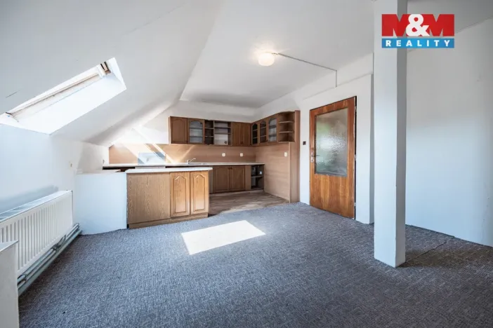 Prodej rodinného domu, Velim - Vítězov, 450 m2