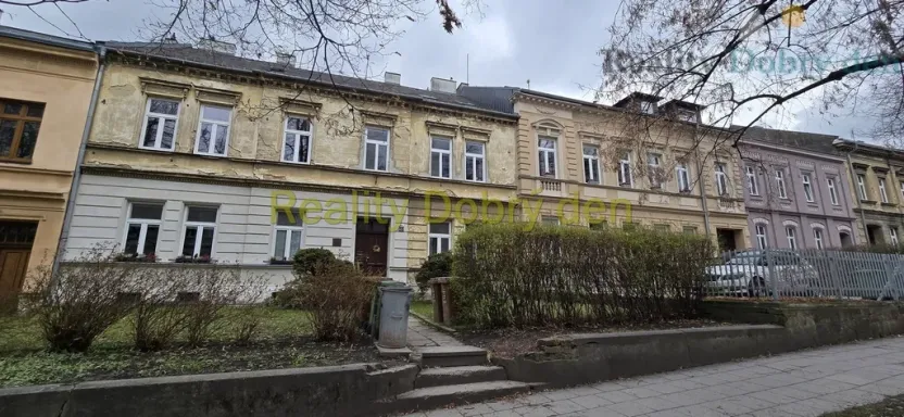 Prodej bytu 2+1, Opava, Tyršova, 66 m2