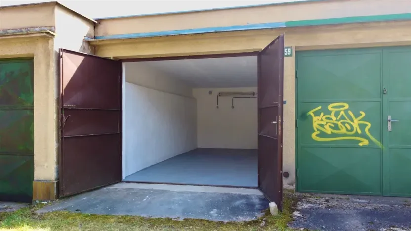 Prodej garáže, Beroun - Beroun-Město, 16 m2