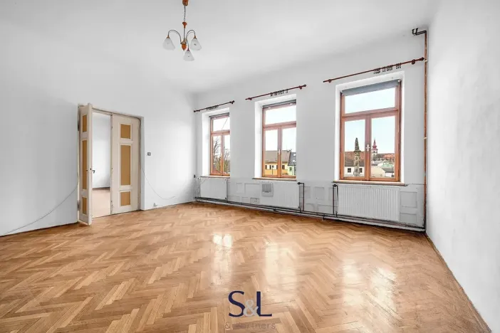 Prodej rodinného domu, Mimoň, nám. 1. máje, 256 m2