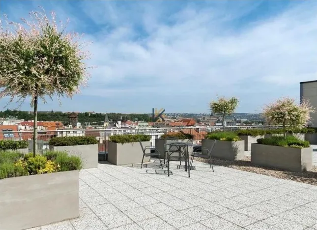 Pronájem kanceláře, Praha - Nové Město, náměstí Republiky, 145 m2