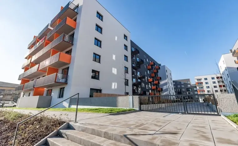 Pronájem bytu 2+kk, Praha - Vysočany, Strnadových, 55 m2