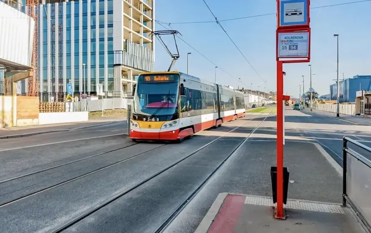 Pronájem bytu 2+kk, Praha - Vysočany, Strnadových, 55 m2