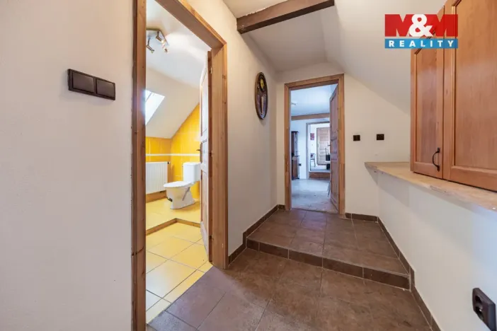 Prodej rodinného domu, Pluhův Žďár, 300 m2