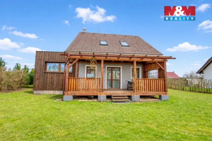 Prodej rodinného domu, Nebanice, 157 m2