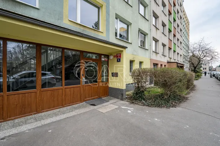 Pronájem bytu 2+kk, Praha - Libuš, K lukám, 43 m2